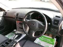 ご購入後は弊社スタッフが責任をもって納車整備を行います。年間3,000台の車検台数を誇る岡山県でも有数な指定整備工場です！