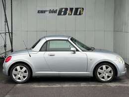 他にも画像がございますので、ぜひご覧いただければと思います。より詳しくお車をご覧いただけます。