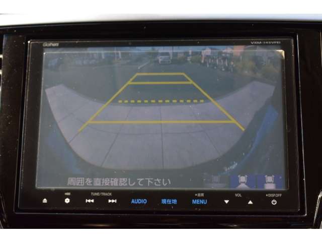 バックカメラが装備されており、後方の安全確認はもちろんのこと狭い場所での駐車や雨の日・夜間など視界の悪いコンディションでのストレスの軽減にもなります！