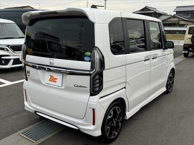 気になる車両などあれば、すぐにお問合せ下さい！右のカーセンサー専用ダイヤルからお電話いただくとスタッフがご質問にお答えいたします。