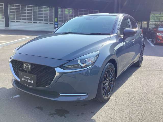 MAZDA2を入荷しました。横須賀や横浜、湘南以外にも全国の販売しております。陸送も可能です。問い合わせをお待ちしております。