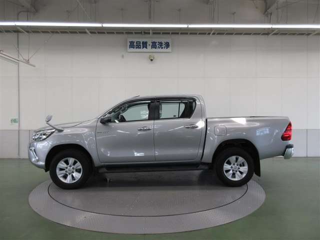 トヨタ車に限らず、他メーカーのU-Carもあり豊富な車種ラインナップを取り揃えております。