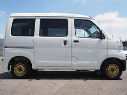 ☆店長オススメ車両☆　内外装ともに大変綺麗な車両です！！　自信を持ってお勧めできるお車です！！