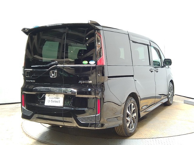こちらのおクルマは当店指定整備工場で法定12ヶ月点検を実施し納車いたします。