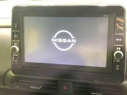 【純正9型ナビ】人気の純正ナビを装備。オーディオ機能も充実しており、Bluetooth接続すればお持ちのスマホやMP3プレイヤーの音楽を再生可能！毎日の運転がさらに楽しくなります！！