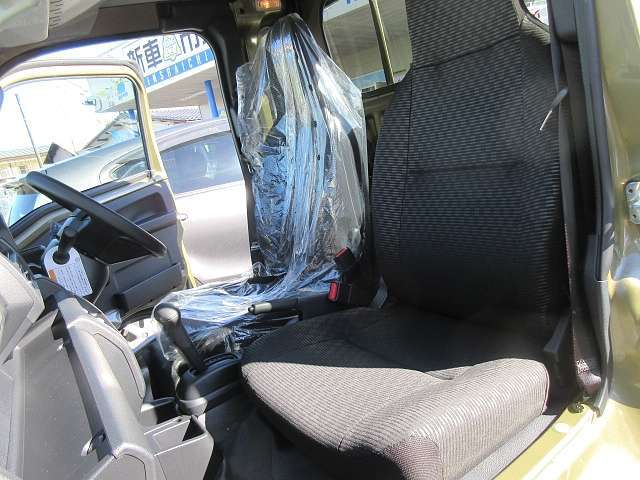 （運転席・助手席シート）