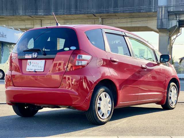 当店は行田東松山線の鎌塚交差点の近くに店舗がございます。お車でもアクセスしやすい場所に御座います。電車でお越しの際も最寄りのJR高崎線吹上駅までお迎えに参ります。お気軽にお問い合わせ下さい！