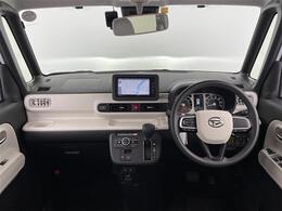 【インパネ全体】全方位で視界が広く、高い目線で運転もしやすいです！