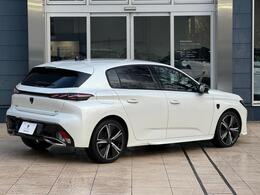 308 GT　BlueHDi