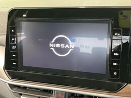 【純正9型ナビ】人気の純正ナビを装備。オーディオ機能も充実しており、Bluetooth接続すればお持ちのスマホやMP3プレイヤーの音楽を再生可能！毎日の運転がさらに楽しくなります！！