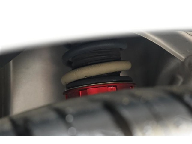 タナベ製の車高調が装備されております！