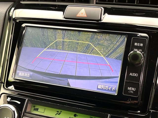 【バックカメラ】駐車時に後方がリアルタイム映像で確認できます。大型商業施設や立体駐車場での駐車時や、夜間のバック時に大活躍！運転スキルに関わらず、今や必須となった装備のひとつです！