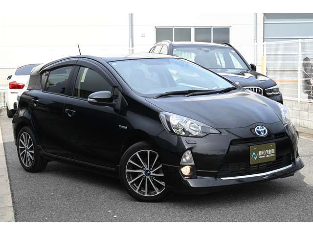 【安心安全の認証整備工場】ご納車時には弊社自慢の広大な敷地を誇るピットでプロのメカニックが丁寧に整備致します。もちろんご納車後も車検・メンテナンスも承ります。