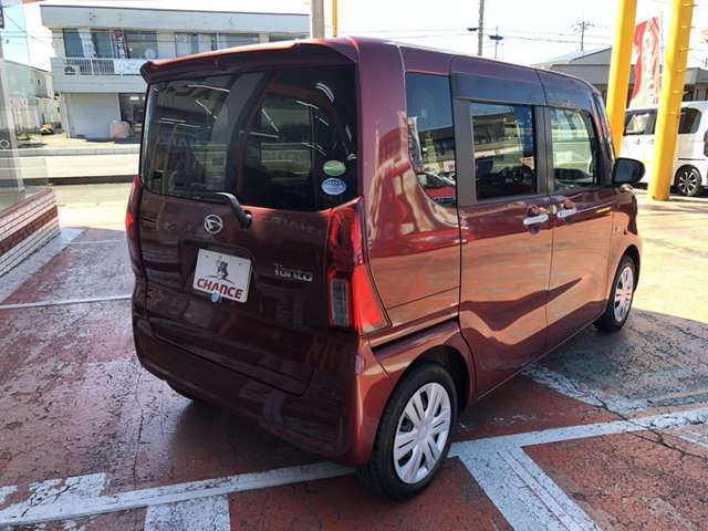 チャンスのカーライフ保証（有料）は走行距離無制限で消耗品まで保証致します。ご家族様やご友人のお車でも利用できるオイルチケット10回分付き♪