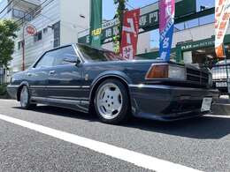 Y30前期にしか出せない独特なワルさも良いんですよね。ヤン車ではないですよ。しかし一般的にはフルキットの良さを分かる人って悲しいことに少ないんですよ。