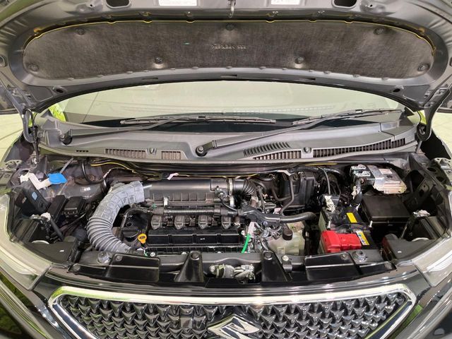 親切・丁寧な専門メカニックスタッフが応対！・車検・点検整備・事故等の修理などアフターサービスも安心。お車のカスタマイズもネクステージのサービススタッフまでご相談ください！