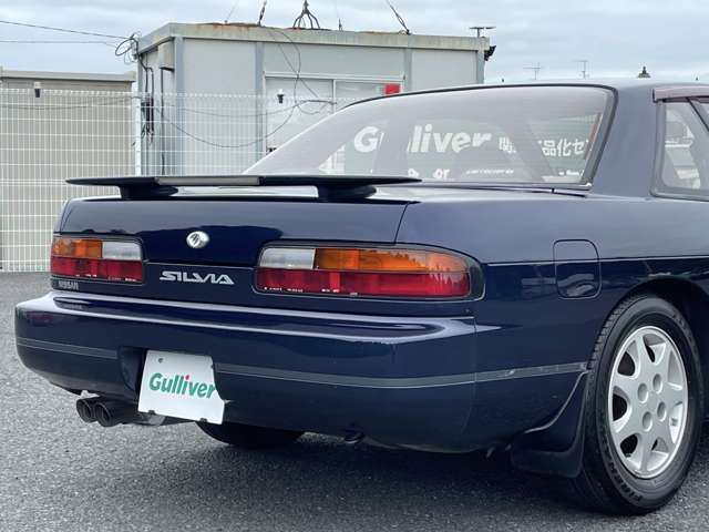 当店での限定販売車両となります。全国へご納車しておりますので遠方のお客様もお気軽にお問合わせ下さい！