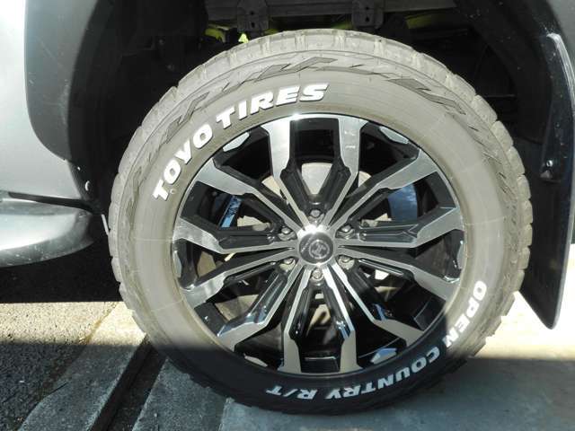 レーベンハート20インチ＆トーヨーオープンカントリー275/55R20