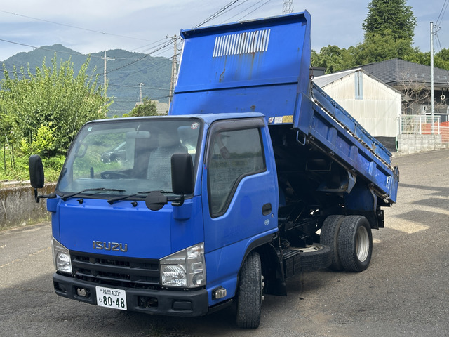 掲載していないお車も喜んでお探し致します☆『この車のこれくらいの走行距離・・』『この車のこの装備が・・』等、お客様のご希望をなんなりとお申し付けください！各種オークションより念入りにお探し致します♪