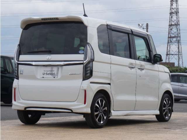 ◆法定整備実施◆Honda認定中古車の整備基準にもとづく整備を実施いたします。法定点検の整備に加え、Honda独自のプラスアルファー点検整備を実施。基準を満たしていない消耗部品を交換いたします。