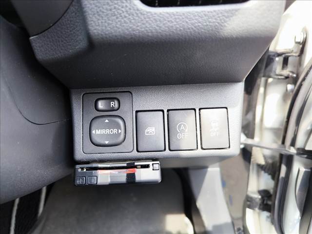 快適に乗っていただくために、全車ルームクリーニングは徹底して行っております。気になる点があればお気軽にお申し付けください！