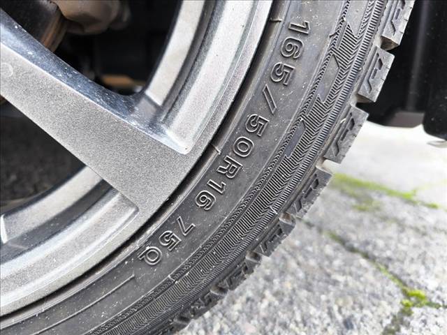 タイヤとバッテリーは納車時新品と交換いたします！冬タイヤについては格安販売いたしますのでご相談ください！