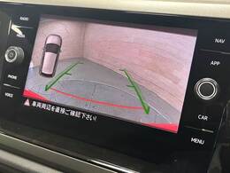 【バックモニター】を装備で駐車が苦手な方でも安心です。