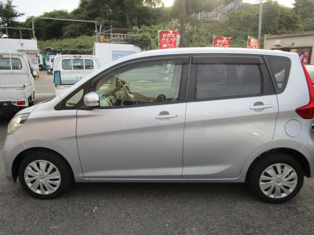 下取り車は不動車、査定のない車でも査定させていただきます。頑張ります。支払総額表示の中には自賠責保険、重量税、リサイクル料、消費税、税金関係は全て含まれます。