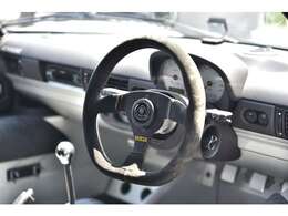 【丁寧な納車準備】当社ではご納車整備から、最終の仕上げまで、少しお時間を頂く車種が御座います。安心安全な状態でご納車するためのお時間です。（ご納車まで最短2週間～1ヶ月お時間を頂く車種が御座います。）