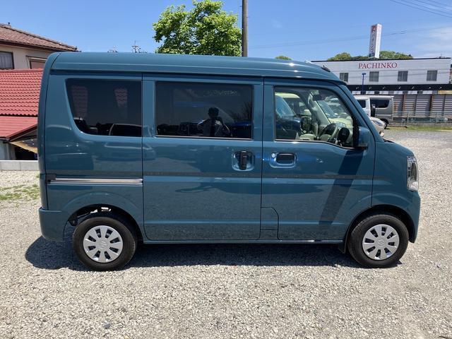 先行車発進お知らせ機能・ふらつき警報機能を搭載。