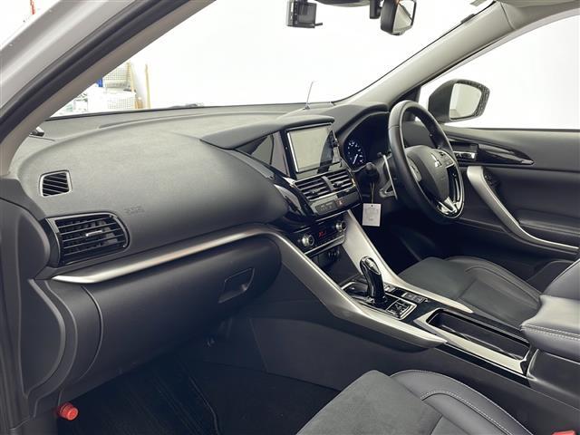 ◆商談ルームには「キッズスペース」を完備しています。DVD、ブロック、絵本、おままごとセット。お子様連れでも、ゆっくりとお車をお選びいただけます！