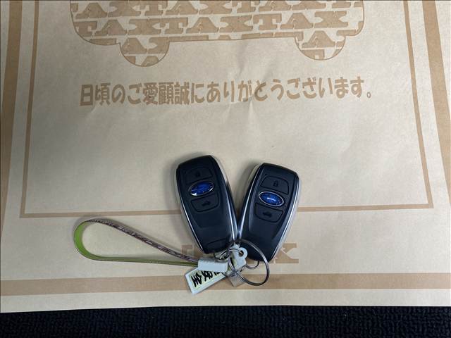★スマートキー★開け閉め楽々なスマートキー♪エンジン始動も鍵を指す手間いらず！