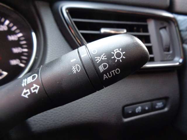 お客様から直接買取させていただいた新鮮なお車です。お勧めのお車です。