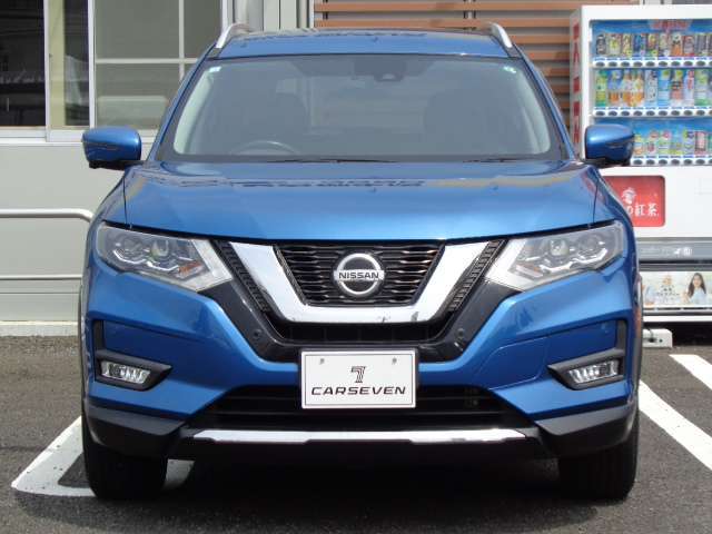 純正ドライブレコーダー付！車内のクリーニングもお任せください！特にシートは汚れが堆積しやすい場所です、納車前にスッキリ綺麗な状態にできますのでご相談ください！
