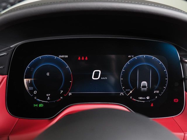 12.3インチフル液晶メーター。