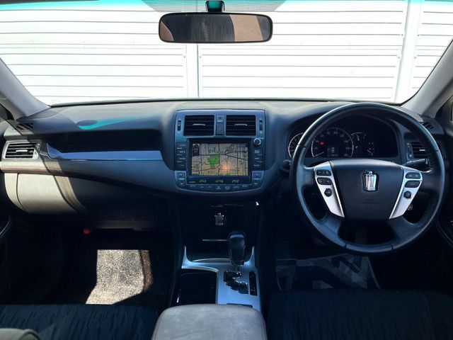 グループ総在庫数約30，000台！！全国の系列店からメーカー・車種問わずご紹介出来るので、あなたにピッタリのお車が見つかるはずです♪まずはお問い合わせ下さい☆