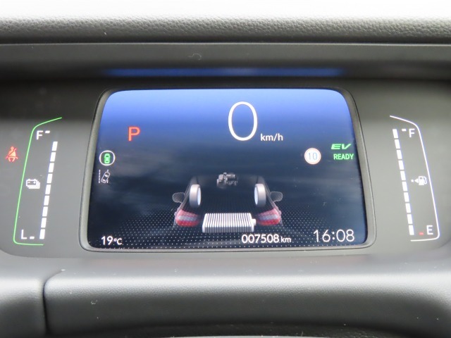 ハイブリッド車専用メーターです！