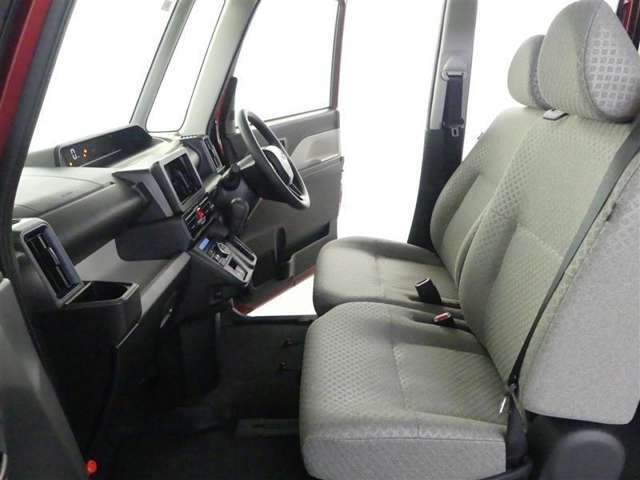 助手席シートになります！是非1度ご乗車ください！！