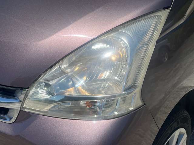 この度は当店のお車をご覧いただきまして誠にありがとうございます。車検や整備等も承っておりますのでお気軽にお問い合わせください。ご来店希望の方はお電話にてご予約の上お越しください。