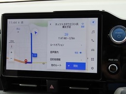 「ディスプレイオーディオ」でスマホと連帯すればいつものスマホアプリをディスプレイ表示＆操作でドライブをさらに楽しく快適に♪