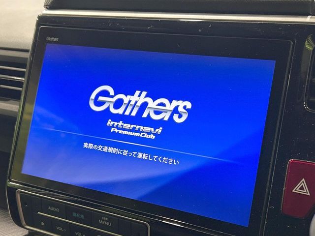 【純正10型ナビ】人気の純正ナビを装備。オーディオ機能も充実しており、Bluetooth接続すればお持ちのスマホやMP3プレイヤーの音楽を再生可能！毎日の運転がさらに楽しくなります！！