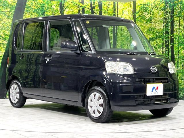 大好評のボディコーティング「弾スプラッシュコート」もご納車までに施工可能。通常のガラスコートと異なる、耐久年数6年の無機質ガラスコーティングが、ボディをキレイな状態に保ってくれます。