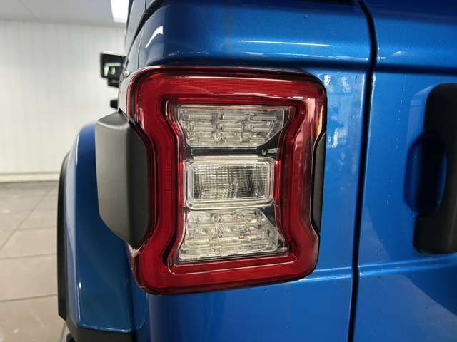 店舗ブログは毎日更新しております。ぜひサイトにお立ち寄りください。hirakata-aec.jeep-dealer.jp/　◆TEL:0078-6002-016465◆