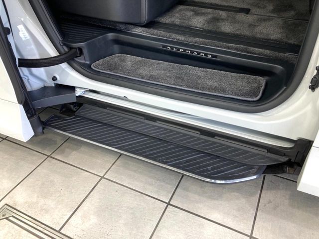 メーカーオプションユニバーサルステップ
