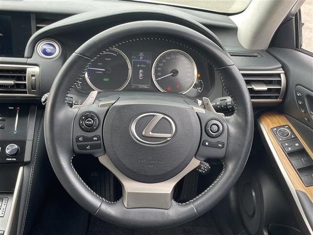 【ステアリング】とても綺麗で使いやすい状態です！