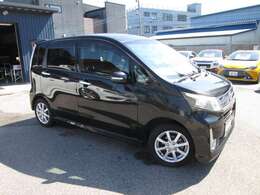 当店は富山県射水市にございます！アクセスは県道31線沿い、近くに小杉体育館や歌の森運動公園がございます☆「青い看板」と「ピカピカの展示車両」が目印です(^^♪