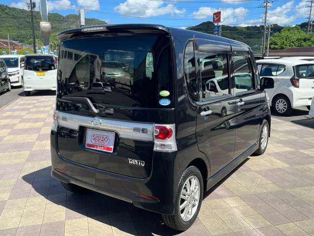 県外販売についても販売から納車までの実績がございますので遠方の方もご安心してご検討いただけます。