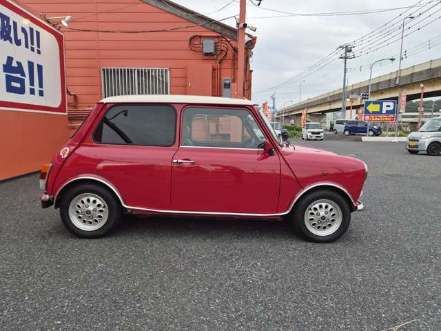 軽自動車、新車、中古車、未使用車各種オールメーカー取扱い！！在庫150台！！！最大120回ローンも可能です！是非、車のご購入をお考えなら、ご相談下さい♪♪
