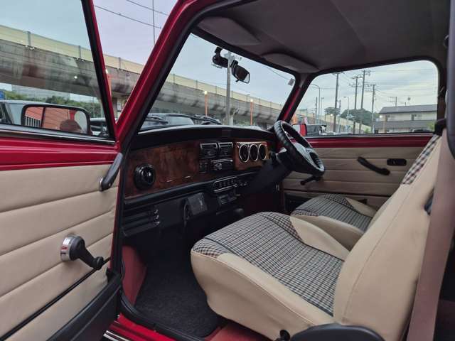 軽自動車、新車、中古車、未使用車各種オールメーカー取扱い！！在庫150台！！！最大120回ローンも可能です！是非、車のご購入をお考えなら、ご相談下さい♪♪
