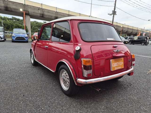 コンパクトカー、スライドドアのお車をお探しなら是非一度ご来店下さい！！お客様のご要望に叶う一台が見つかります！！